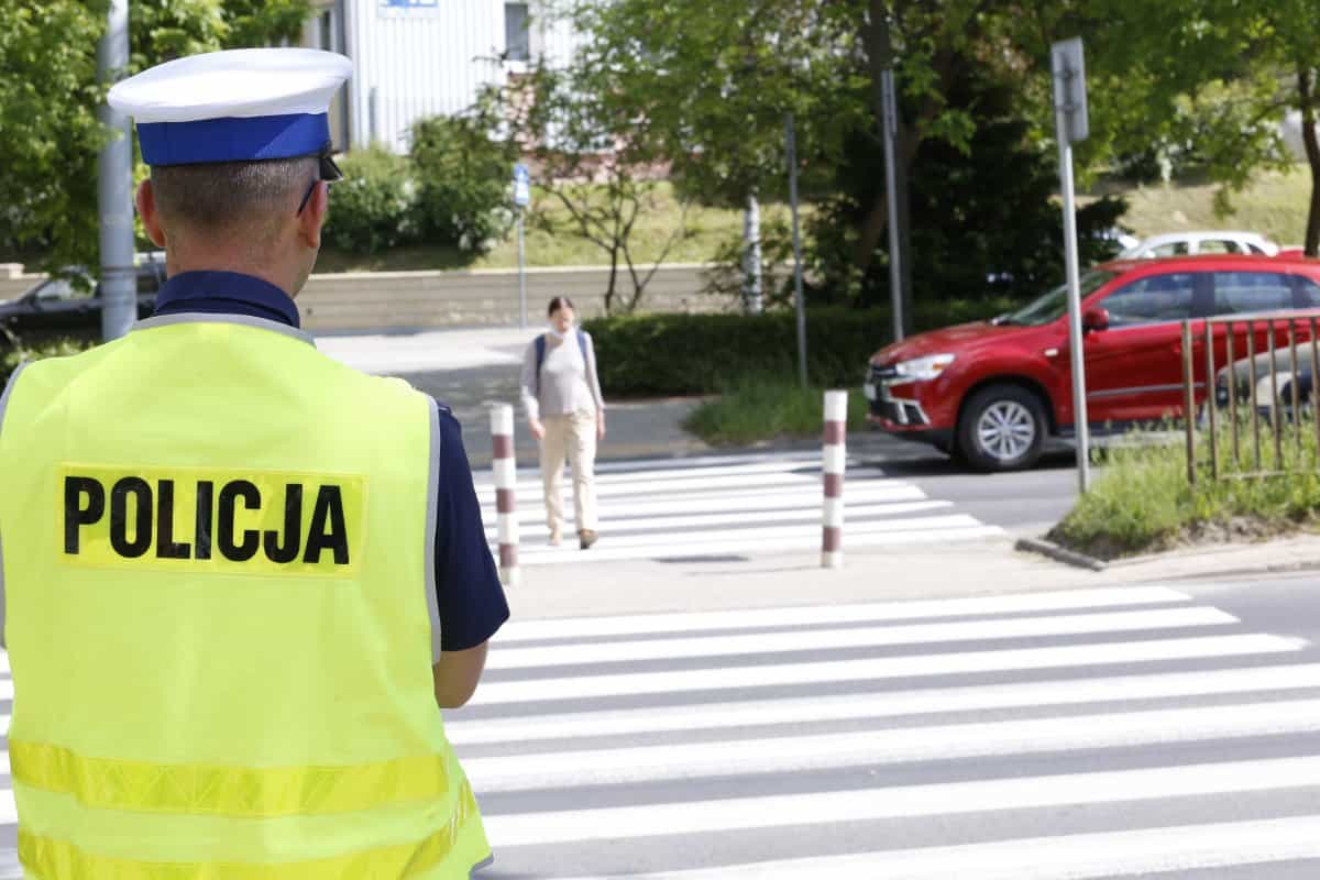 Funkcjonariusze realizują akcję pt. “Niechronieni uczestnicy ruchu drogowego”!