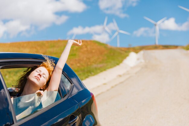 Sztuka płynnej jazdy: Jak zrozumieć i opanować technikę eco-drivingu?